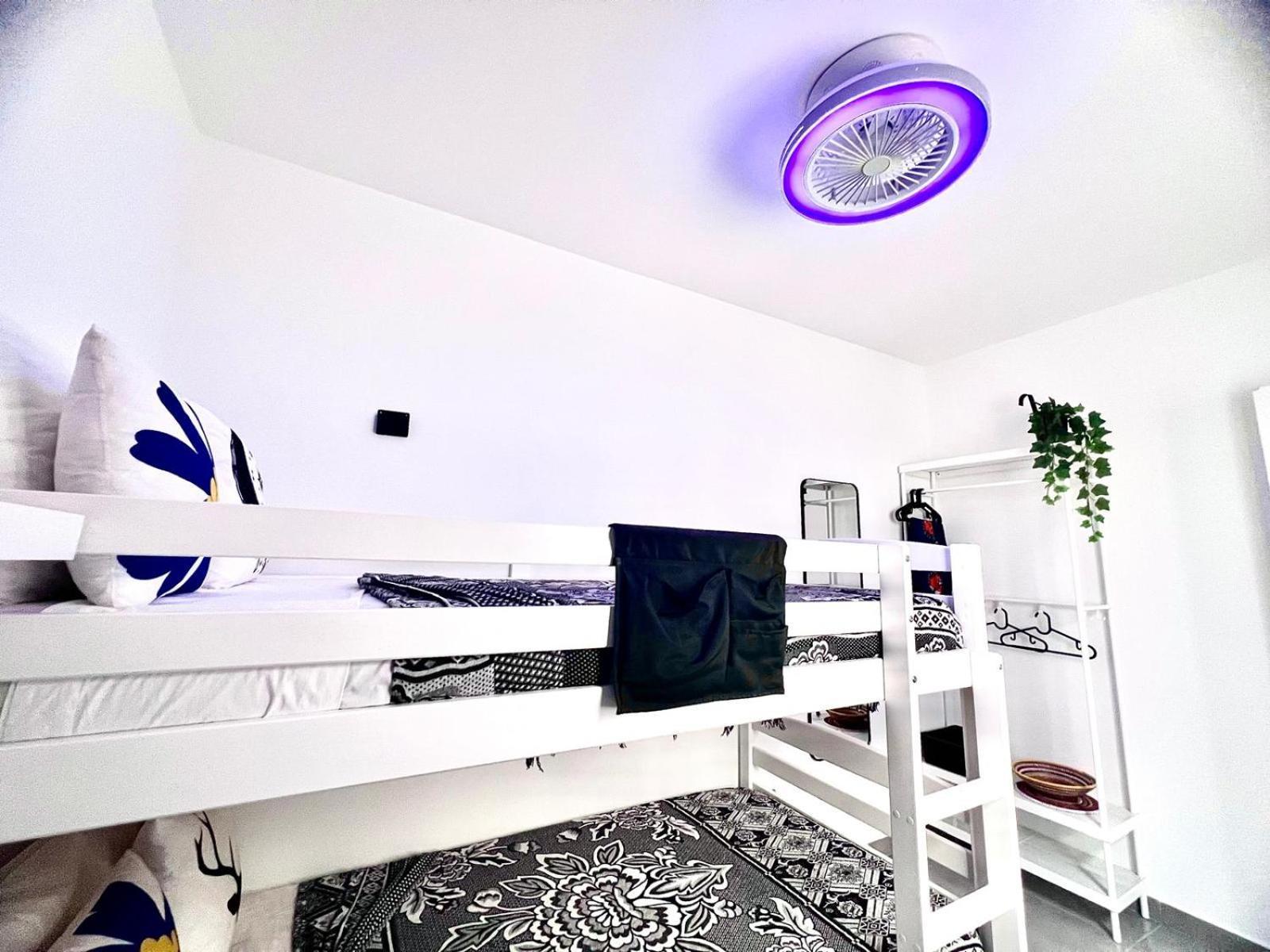 Animos! Apartments - 10 Modern Apartments Near The City & Beach, Perfect For Nomads, Travellers, Families, Watersports! Santa Maria Bagian luar foto
